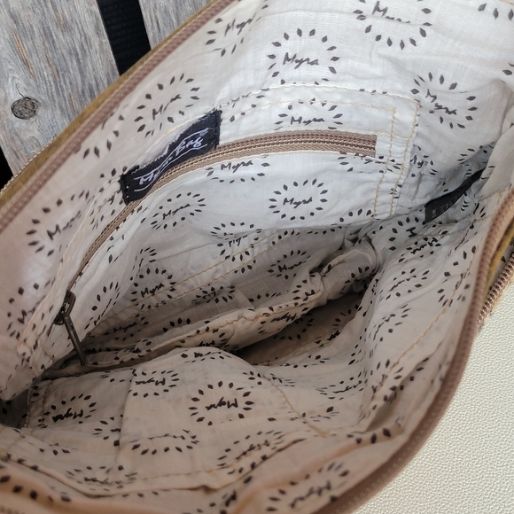 Myra Feline Hairon Leather Leopard Print Adjustable Strap Crossbody Bag - Picture 7 of 8